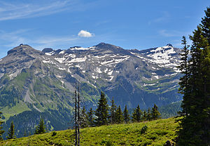 The Weisshorn (center) seen from the Betelberg