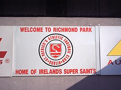 St Patrick's Athletic Football Club: Historia, Estadio, Uniforme