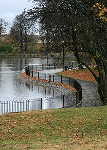 Albert Park, Middlesbrough West Bank of the Lower Lake, Albert Park - geograph.org.uk - 609324.jpg