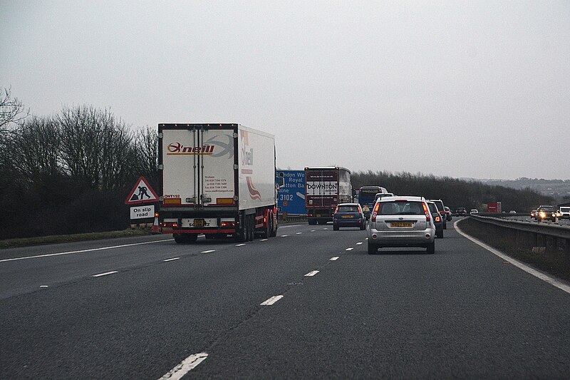 File:Wiltshire , M4 Motorway - geograph.org.uk - 5725364.jpg