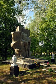 Братська могила радянських воїнів, Лихачівка 2.jpg