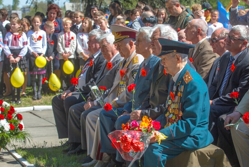 File:Вшанувати пам'ять героїчних захисників столиці (18) (17231152910).jpg