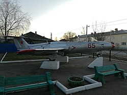 «Aero L-29 Delfin»-lendim-monument