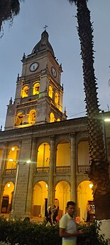 4. Varias fotografías de la ciudad de Cochabamba por BrisaBell