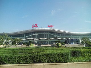 <span class="mw-page-title-main">Jiangshan railway station</span> Railway station in Quzhou, China