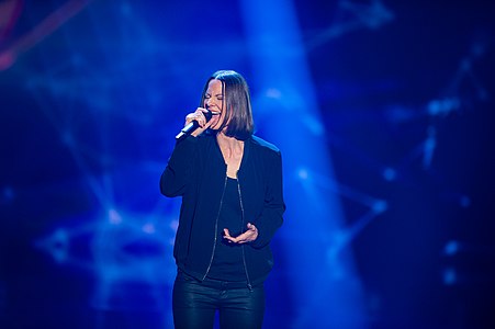 BR,Bayerisches Fernsehen,Christina Stürmer,Frankenhalle,Live-Sendung,Sternstunden-Gala,Sternstundengala