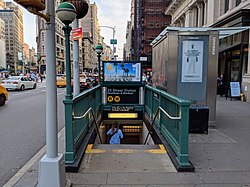 Downtown station entrance 23rd Street entrance (BMT Broadway Line).jpg