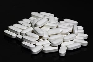 500 mg suplementów wapnia z witaminą D.jpg