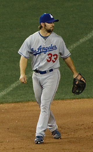 <span class="mw-page-title-main">Blake DeWitt</span> American baseball player (born 1985)