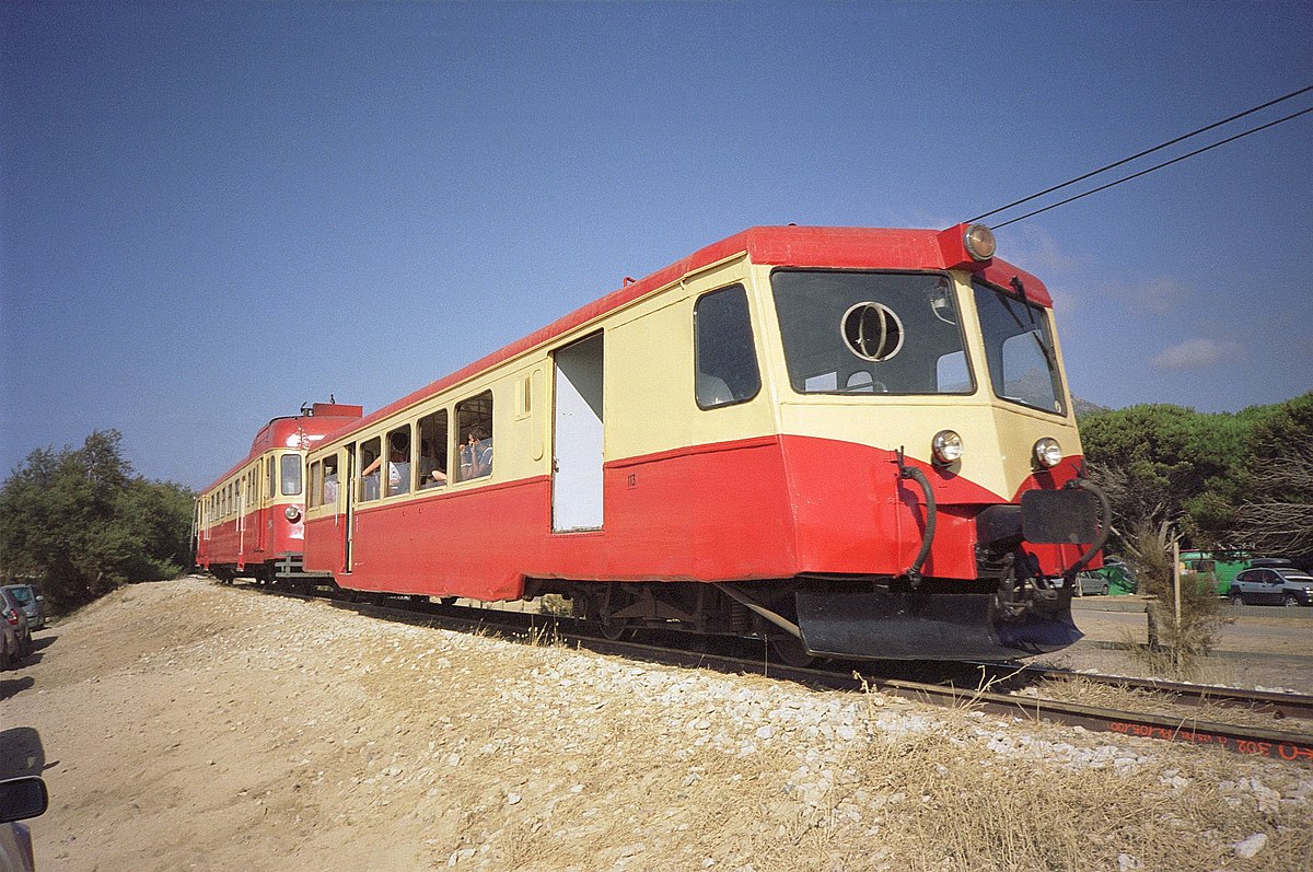 Тип 8 no 206. Корсика на поезде фото. Прицеп к поезду 5 букв. Autorail at 76.