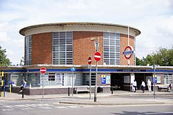 Estación de Arnos Grove