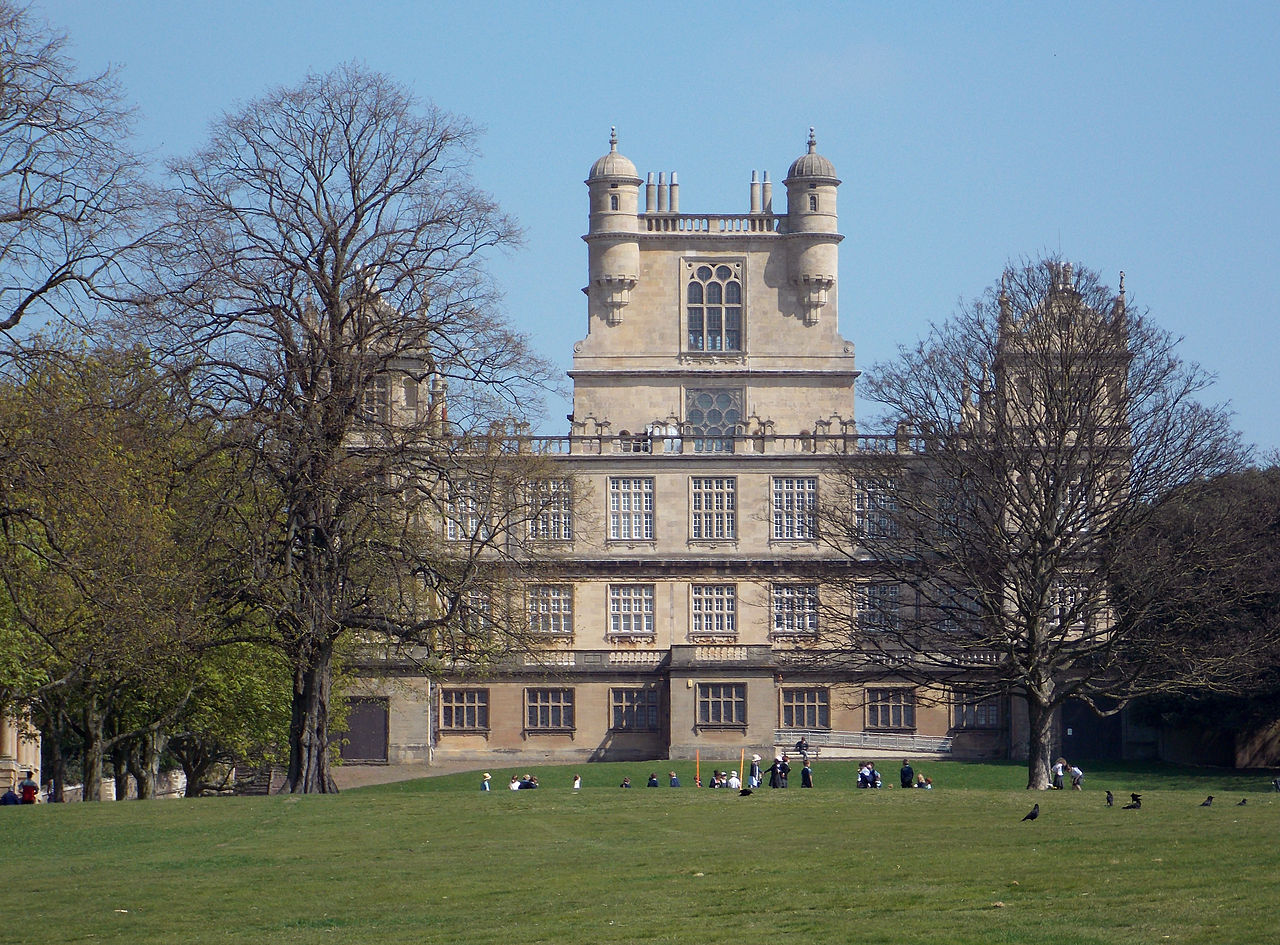 A view of Wollaton Hall west front, Nottingham, England 02.jpg