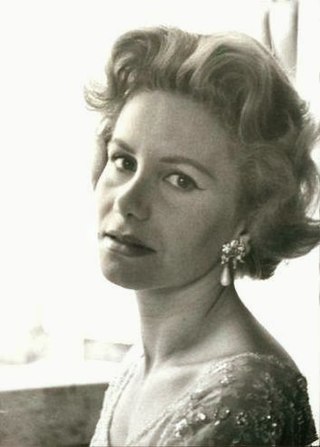 <span class="mw-page-title-main">Tina Onassis Niarchos</span> English-born socialite and shipping heiress