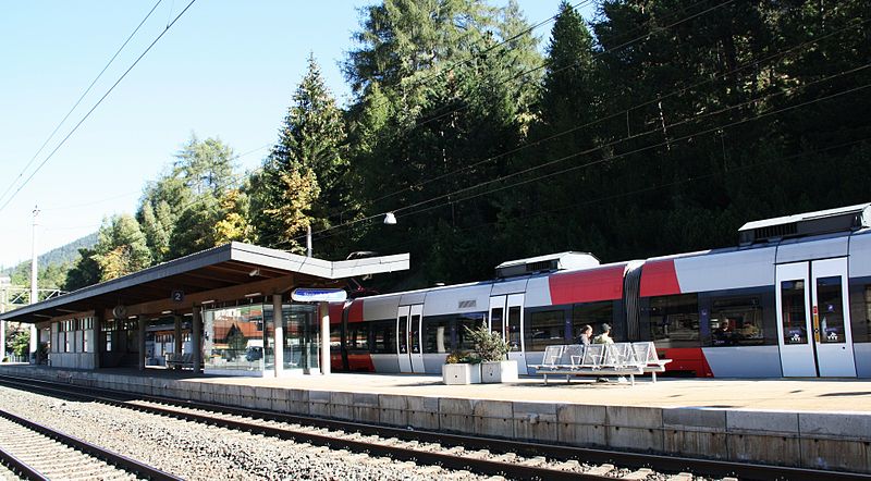 File:Bahnhof Steinach am Brenner 3.JPG