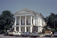 Barnwell County Courthouse, Barnwell, South Carolina.jpg