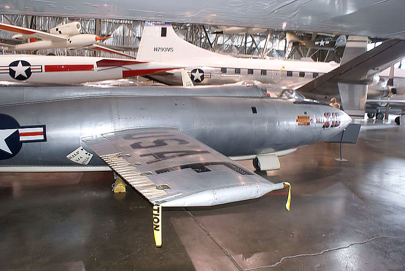 File:Bell X-1B RWing R&D NMUSAF 25Sep09 (14599833302).jpg