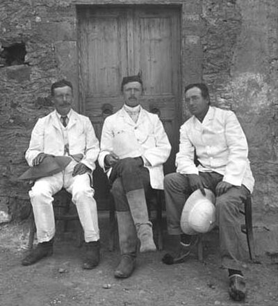 Robert Carr Bosanquet (centre), Richard MacGillivray Dawkins (left) and Charles Trick Currelly (right) at Roussolakkos, 1903-1905