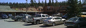 Einkaufszentrum in Bragg Creek