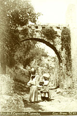 Bruno, Giuseppe (1836-1904) - n. 067 - Arco dei P. Cappuccini - Taormina - Da - Wilhelm von Plueschow - Privat case n. 21 - Nurnberg 1999, foto 78.jpg