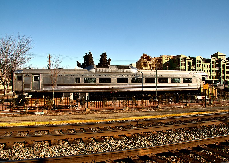 File:Budd RDC Side View Gaithersburg.jpg