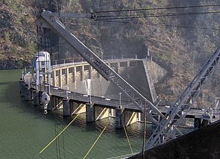 <span class="mw-page-title-main">Calderwood Dam</span> Hydroelectric dam in Tennessee