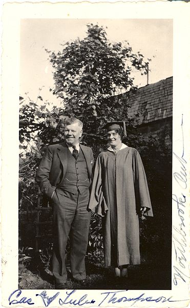 File:Cas & Lula Thompson (14053397342).jpg