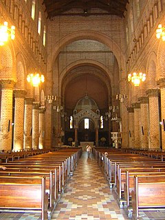 Nave central