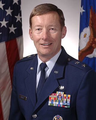 <span class="mw-page-title-main">Charles J. Dunlap Jr.</span> United States Air Force general