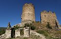 Veduta delle mura e del dongione di Châtel-Argent