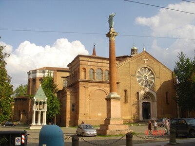 Fig. 1.Basilique Saint-Dominique, Bologne.