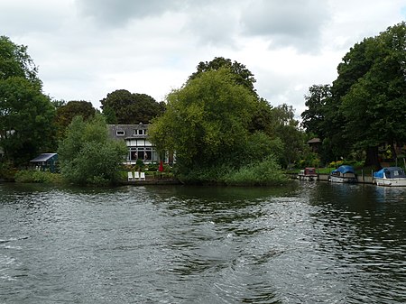 Church Island, Staines (Nancy)