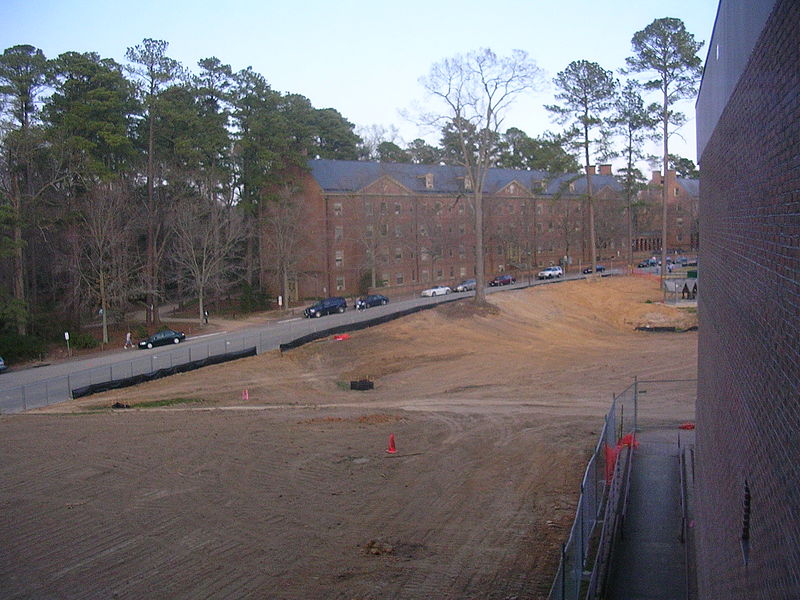File:Construction of the Integrated Science Center at William and Mary (3452276095).jpg