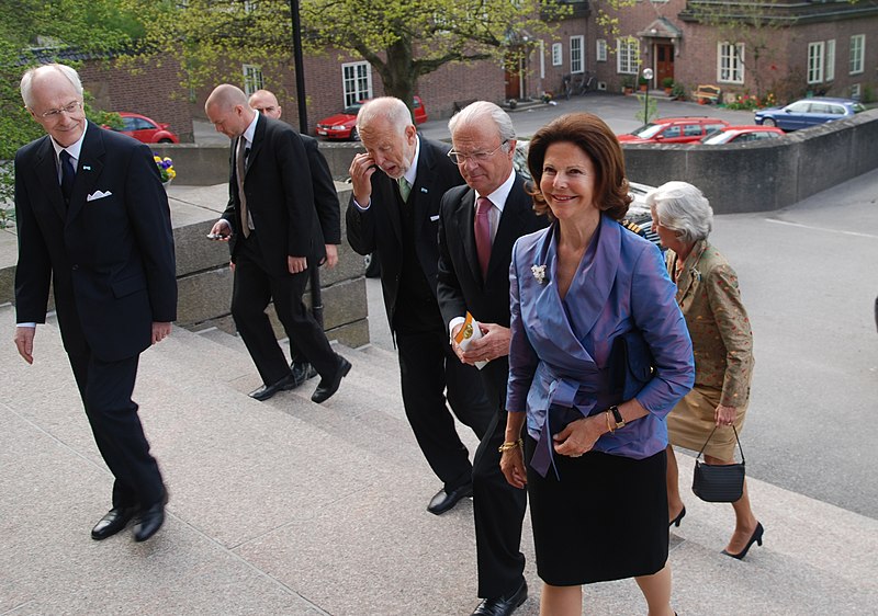 File:Crafoordpriset 2009-award ceremony 07.jpg