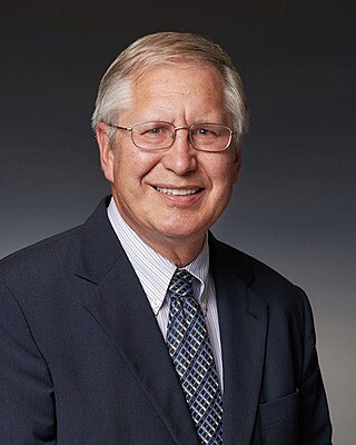 <span class="mw-page-title-main">David J. Apol</span> American government official