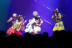 A Dempagumi.inc 2013-ban a párizsi Japan Expón