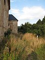 Čeština: Hřbitov u kostela svaté Barbory v Manětíně. Okres Plzeň-sever, Česká republika.
