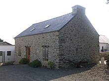 Le musée des costumes et les traditions du vieux Dirinon.