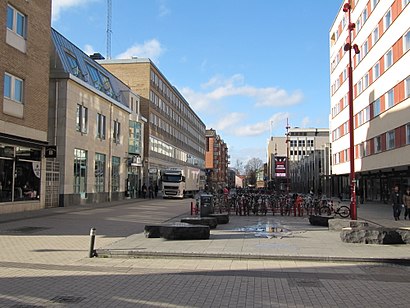 Vägbeskrivningar till Dragarbrunnsgatan 3 med kollektivtrafik