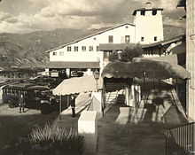 The Flintridge Biltmore Hotel around 1927. Now the Administration Building at the Flintridge Sacred Heart Academy.