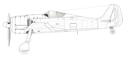 Side-view of Fw 190 A-2; the most notable change over the A-0 was the addition of three vertical cooling slits on the engine cowling, just forward of the wing.