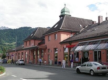 Garmisch-Partenkirchen Bahnhof Gamgeepic.JPG