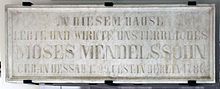 Gedenktafel vom ehemaligen Wohnhaus, Spandauer Straße 68, in Berlin-Mitte