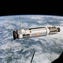 Agena–D a Gemini 12 űrhajóból