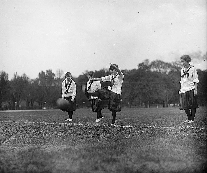 File:Girl soccer at ellipse.jpg