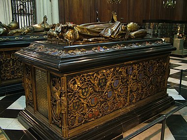 Gräber von Maria von Burgund und Karl dem Kühnen.