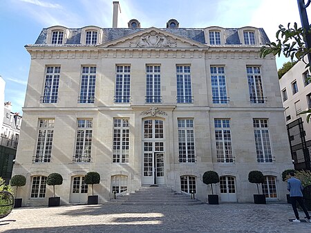 Hôtel Le Brun Paris