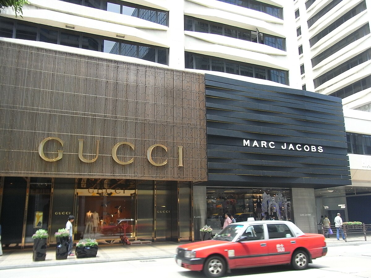 File HK  TST Canton Road Harbour City Gucci  shop signs Marc 