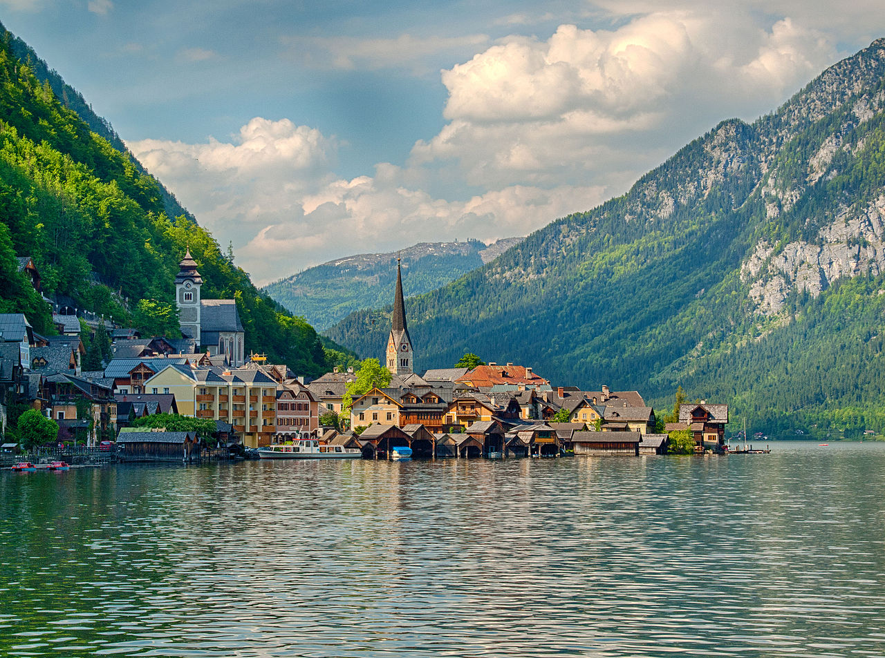 File:Hallstatt Schach.jpg - Wikimedia Commons