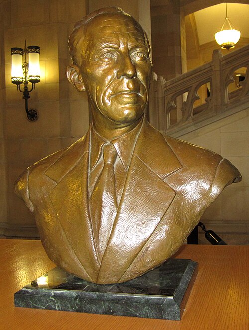 Bust of Harry Bridges at the University of Washington