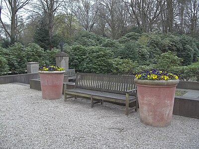 Herten Waldfriedhof Grabstätte Heitkamp 8.JPG